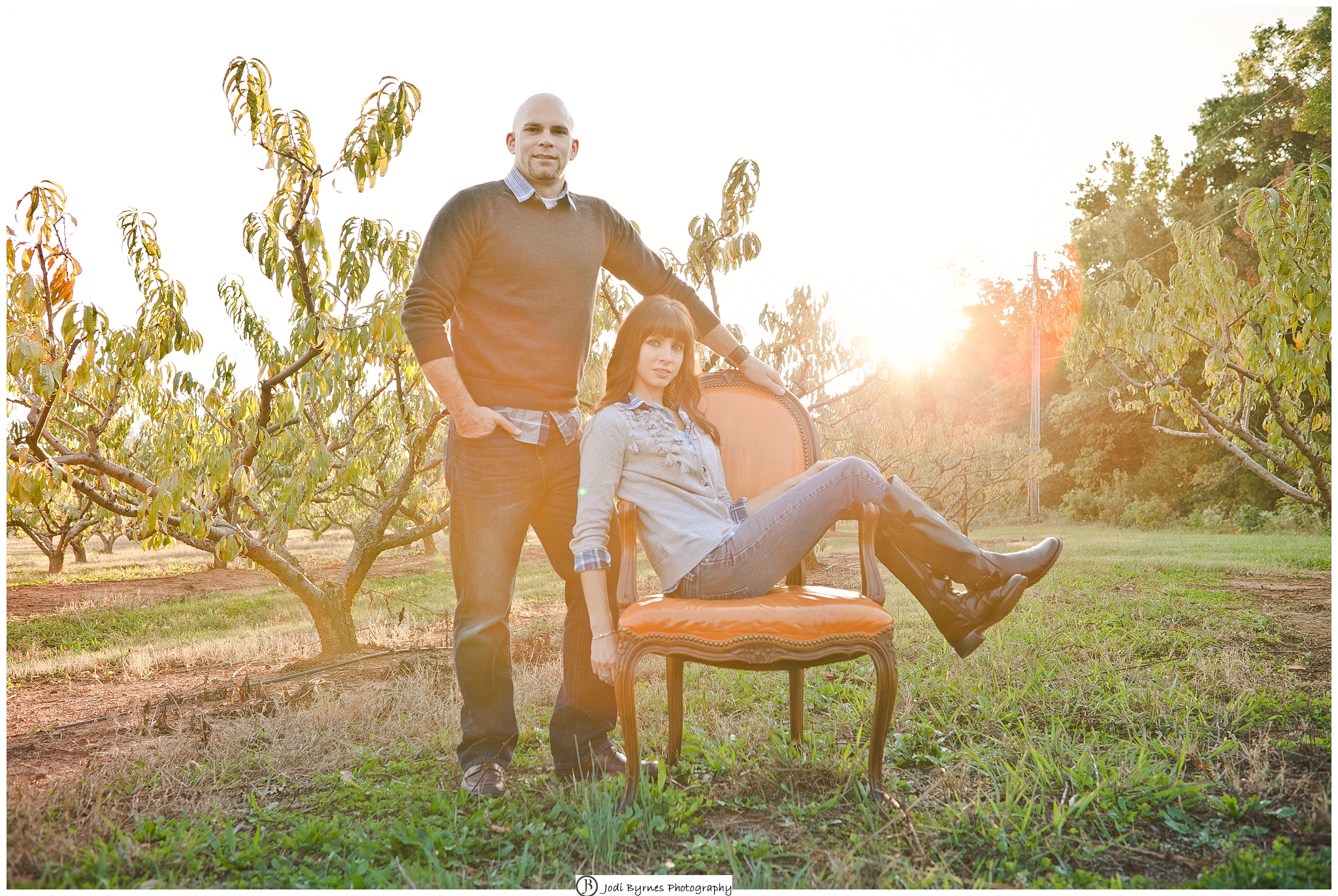 Country family sessions family peach orchard session