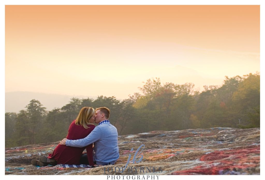 Engagement pictures at sunset