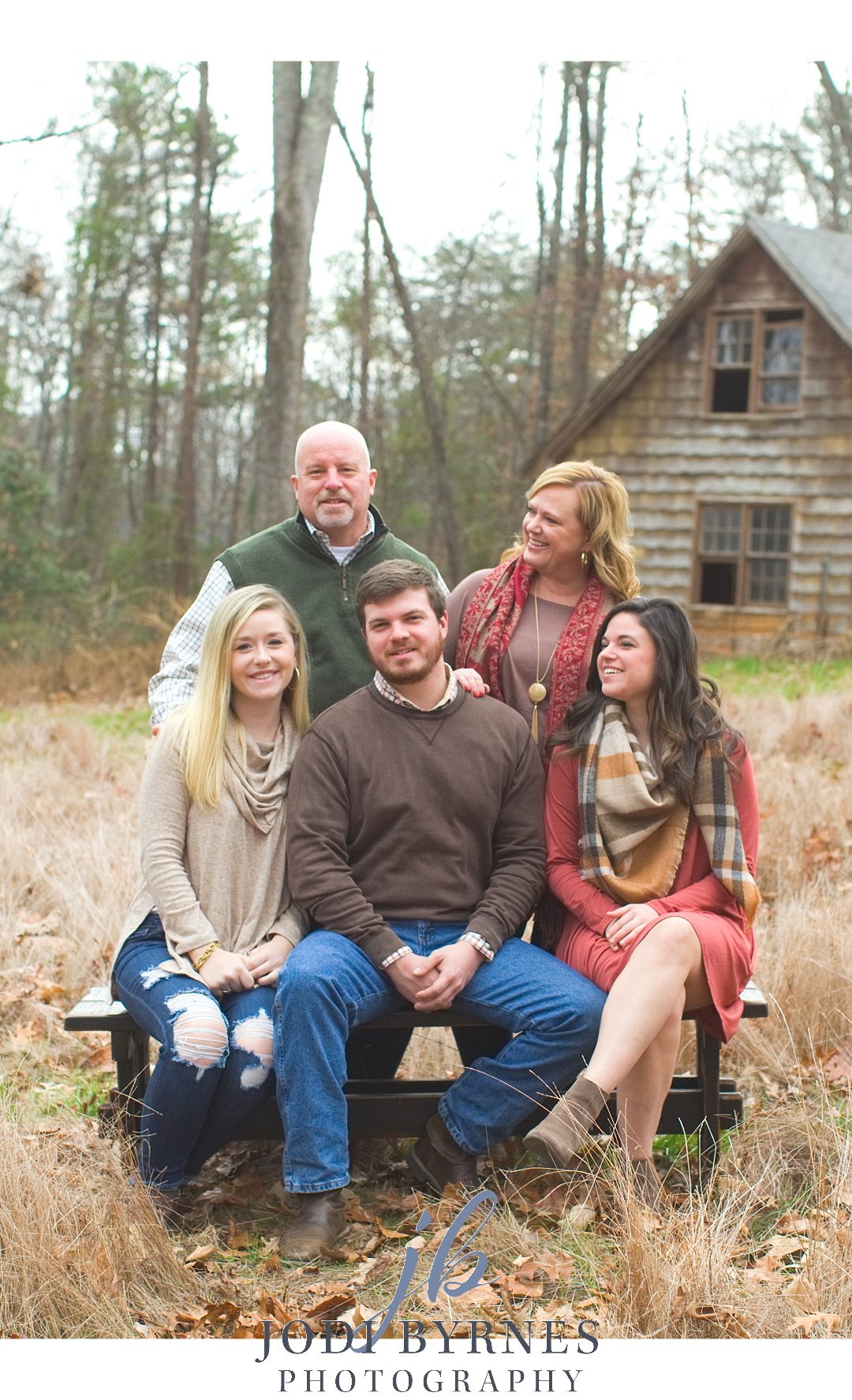 Lee Family | Rustic Family Portraits